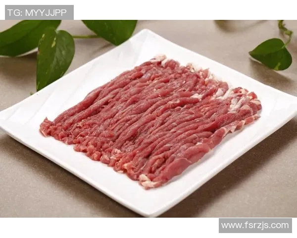 足球场上的英雄泪水:一次触动人心的胜利背后故事